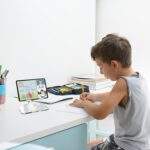 Περιστρεφόμενη Ακρυλική Βάση Για Smartphone / Tablet electronistas.gr