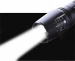 Led Επαναφορτιζόμενος Φακός 3W Με Zoom electronistas.gr