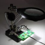 Mεγεθυντικός Φακός 5LED AC/DC Εναλλάξιμος Με Βάση Συγκόλλησης electronistas.gr