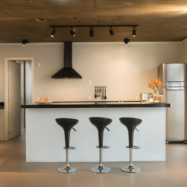 Προβολέας LED Ράγας 30W – 4000K, Περιστροφή 360° electronistas.gr