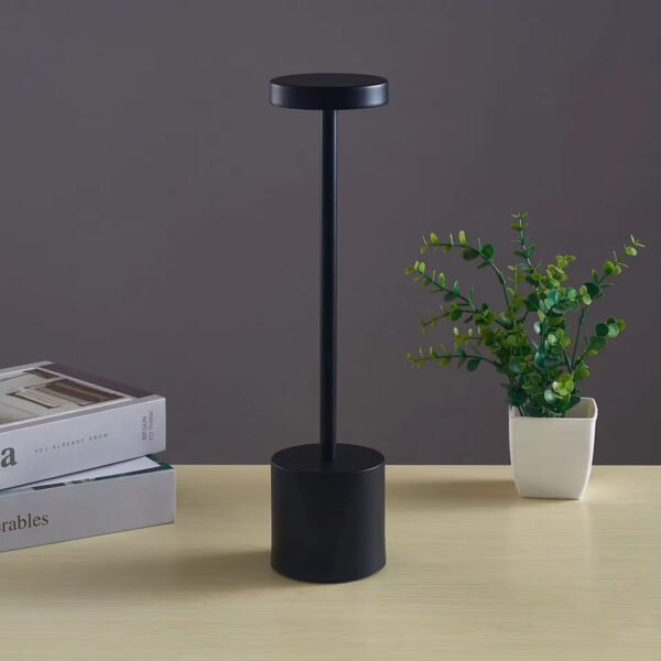 Επιτραπέζιο Επαναφορτιζόμενο Φωτιστικό LED Αφής electronistas.gr
