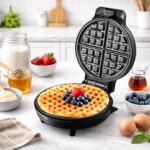 Βαφλιέρα με Αντικολλητικές Πλάκες Ψησίματος 1000W electronistas.gr