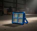 Ηλιακός Προβολέας Εργασίας – Έκτακτης Ανάγκης 1500W με Πάνελ Μπλε electronistas.gr
